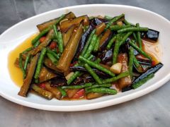 -蔼若春.传承三十年云南菜(金碧公园店)