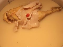 -领鲜天下·焗海鲜·花胶鸡(天目里店)