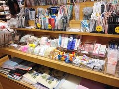 -九木杂物社(新奥购物中心店)
