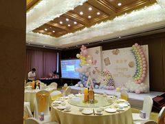 -青岛天瑞星空酒店