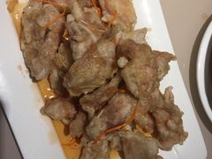 -老码头黑皮肘子锅包肉(赣水路店)
