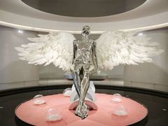 -涨巢·潮玩水疗局