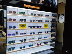 -LOHO眼镜(上海市浦江万达店)