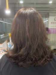 -镁连社·美联社
