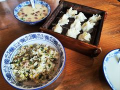 -张家巷美食(南浔店)