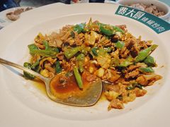 -费大厨辣椒炒肉(高铁吾悦广场店)