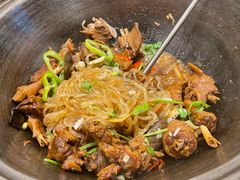 -锅当当铁锅炖烀饼王(长泰广场店)