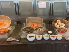 -圣丰索菲特·2 On 988 Café 自助餐厅