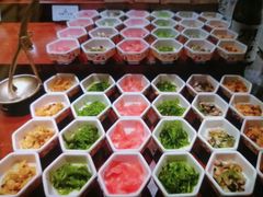 -雍容荟帝王蟹活龙虾展台自助(IFS黑金店)