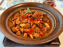 -千百味红餐厅·非遗江西菜(绿地双子塔总店)