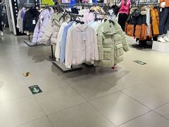 -唯品会(北京国瑞城店)