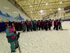 -乔波室内滑雪场