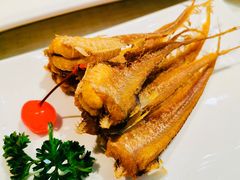 酥炸凤尾鱼-御宝轩(益丰·外滩源店)