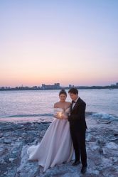 -雪中彩影婚纱摄影·微光艺术中心