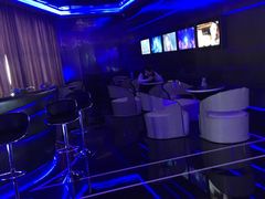 -泡沫BUbbLE量贩式KTV(金沙江路店)
