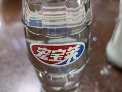 宏宝莱汽水-川名佬麻辣拌麻辣烫(新华店)