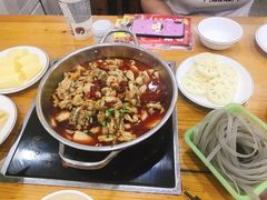 -专业跳跳蛙·彭彭老铺(步行街店)