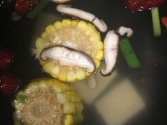 足料清汤锅底-呷哺呷哺 黄金牧场 (欢乐谷店)
