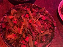 -夜火烤摊·东北烧烤酒场·老杨小黄鱼