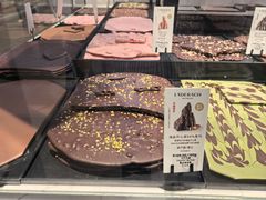 -Laderach 莱德拉(上海环贸iapm店)