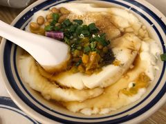 扁担豆腐脑-正南齐北·老街糯米团(洪崖洞店)