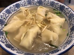 -绿杨馄饨店(湖滨新天地店)