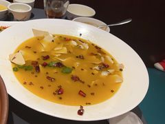 -江宴渔村·鱼鲜土菜(紫荆广场店)
