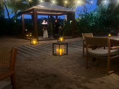 -三亚艾迪逊酒店·海滩烧烤 BARBACOA·现场乐队·浪漫晚餐·烧烤海鲜