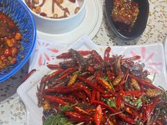 -小董哥烤串·爆汁大油边(故宫店)