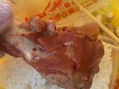 -傻根大肉面(三美店)