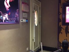 -朱古力纯K量贩式KTV(国庆中路店)