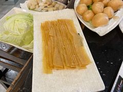 -唇辣号重庆老火锅(亦庄店)