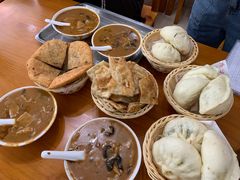 -方中山胡辣汤(大学中路56号院店)