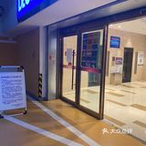 长阳京投港垃圾商场，混乱无管理。