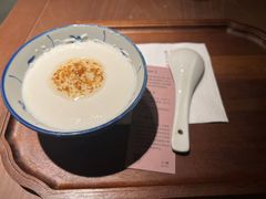 -RUXU入续糖水铺与包(卓悦中心店)