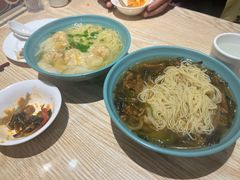 -滋味满屋美食坊(上海街店)