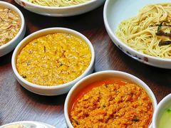 -裕兴记•蟹黄面馆(人民广场店)