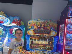 -上海JOYPOLIS环游嘉年华主题乐园