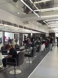 -厘里·salon