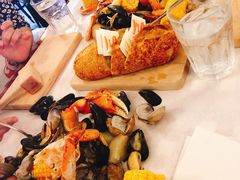 -The Crab Pot Seattle