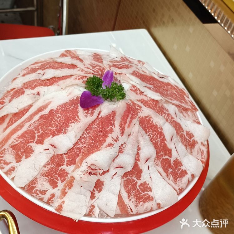 来一场，鲜美绝伦的美食之旅！