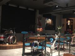 -长沙猫歌音乐餐厅(湖南女子大学店)