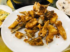 椒盐鱼骨-红日饭店(裕隆三路店)