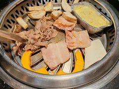 -木槿花韩式炭烤·熟成肉工坊(孙文东路店)