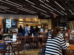 -星巴克(港汇1号办公楼店)