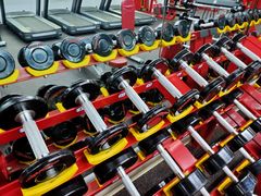 -坚果健身24小时工作室(定西路店)