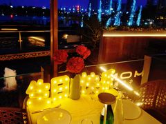 -MONICH牛排融合餐厅(和义大道购物中心店)