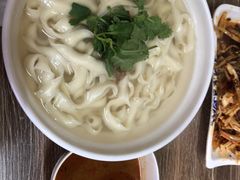 -高老板特色刀削面