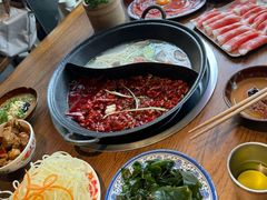 -萍姐火锅·公路夜市(武汉首店)