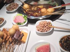 -佰人王串串香火锅(洋珠巷店)